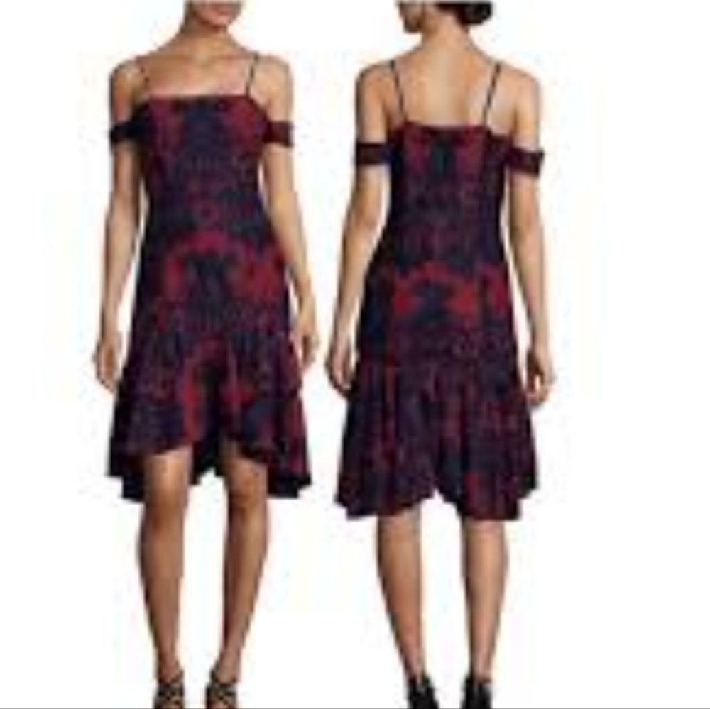 Alexia Admor Lace Dress‎ Red / Navy Blue Cold Shoulder Ruffled Skirt Size Small